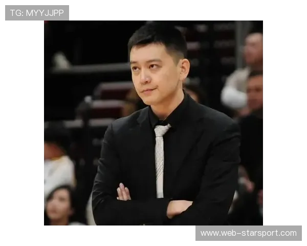 辽宁全员出动，鞍山热身赛打响，杨鸣粉丝热情高涨，鞍山著名运动员